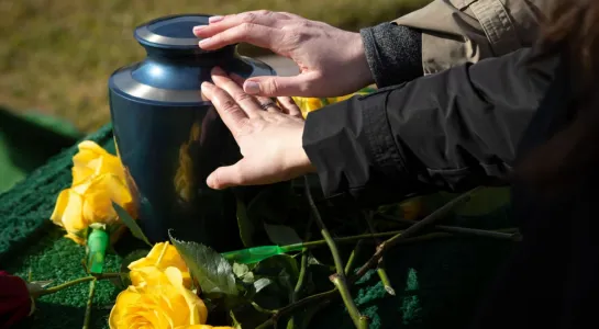 entierro más barato posible